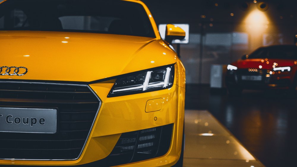 Audi TT 4k Front