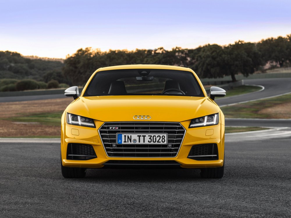 Audi TTS 2015