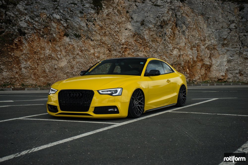 Audi a5 Yellow