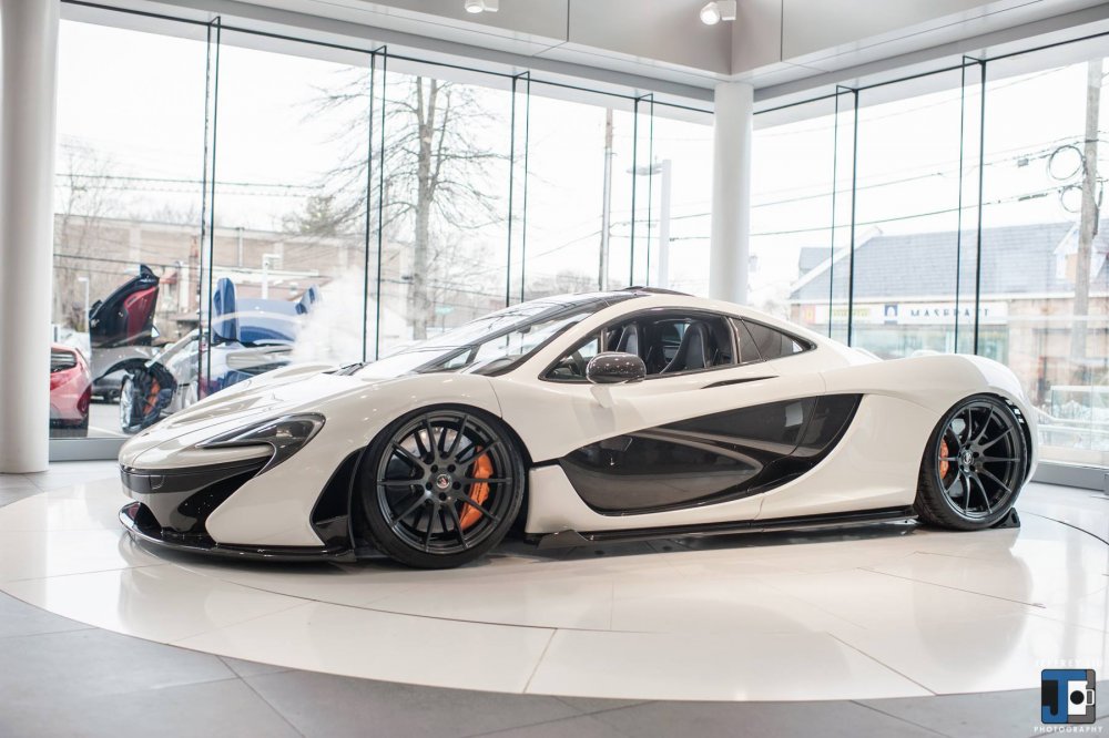 MCLAREN p1 White New