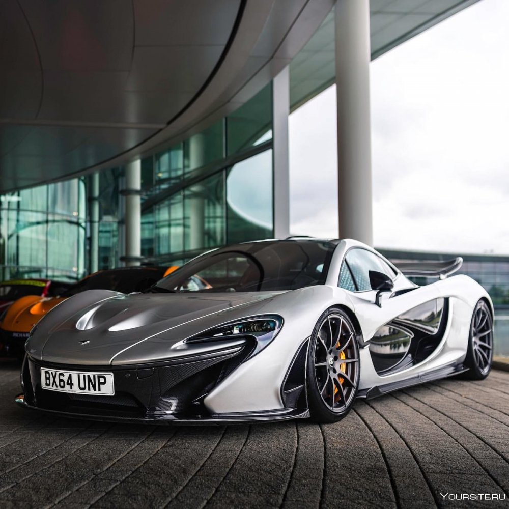 Т MCLAREN p1