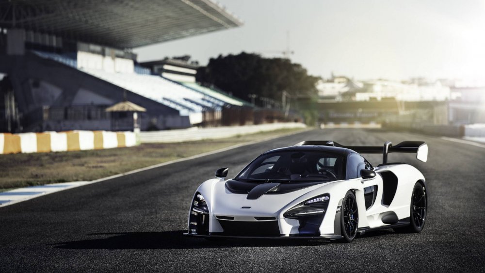 MCLAREN Senna GTR