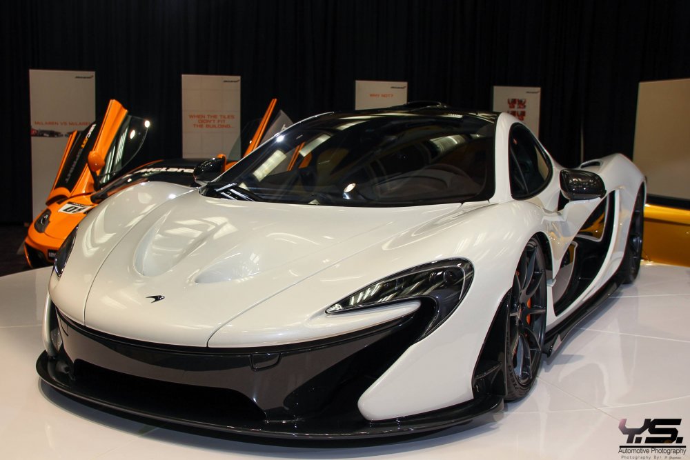 MCLAREN p1 белый Эстетика