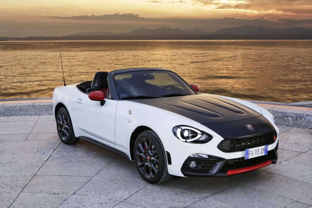 Fiat 124 Spider (2016)