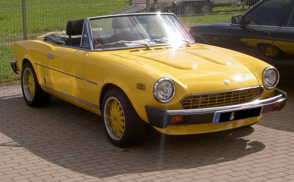 Фиат 124 Sport Spider