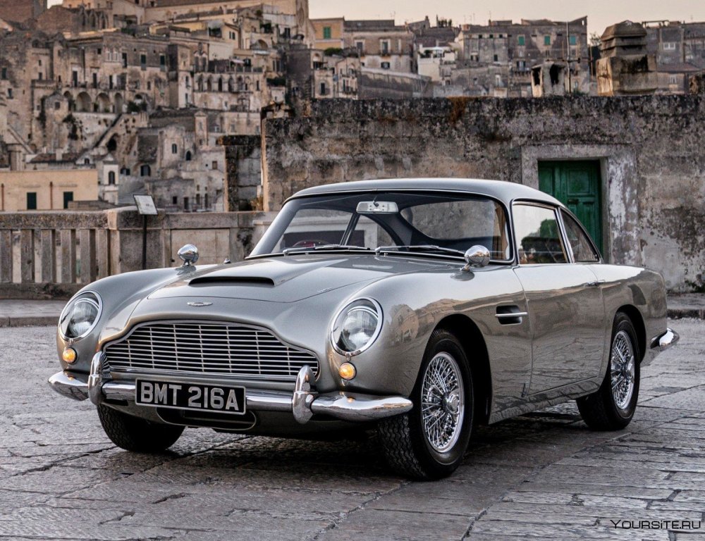 Aston Martin db5 черный