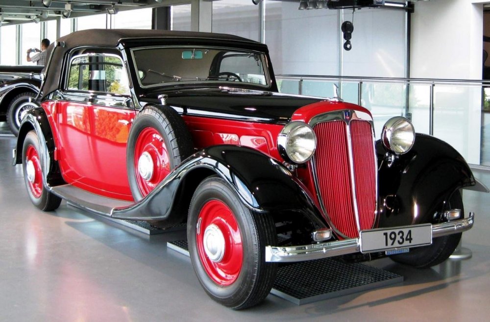 1936 Audi uw 225 Front