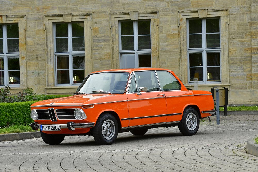 BMW e10 2002