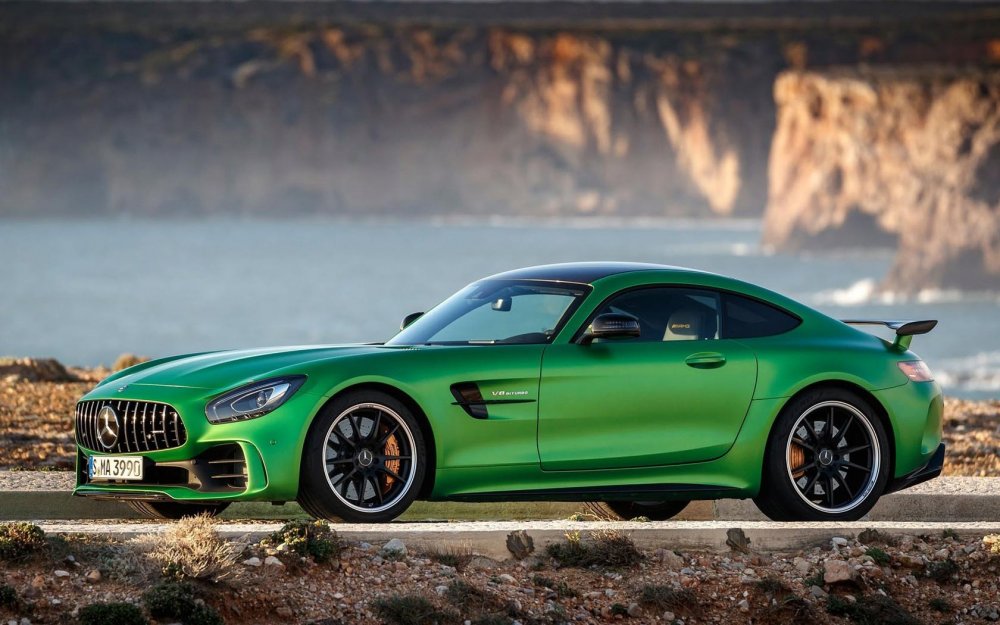 Mercedes Benz AMG gt 2020