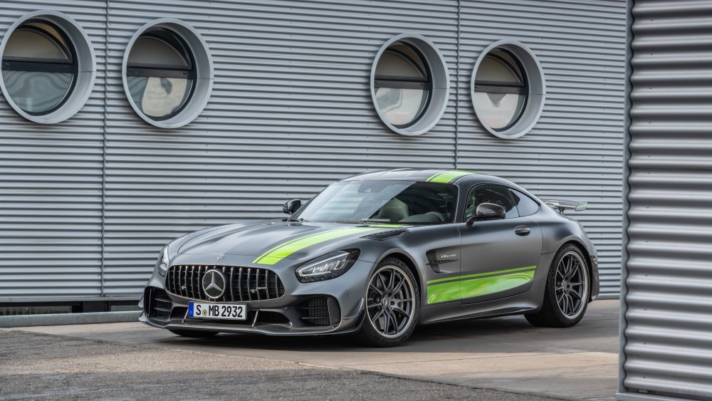 Мерседес AMG gt r Coupe