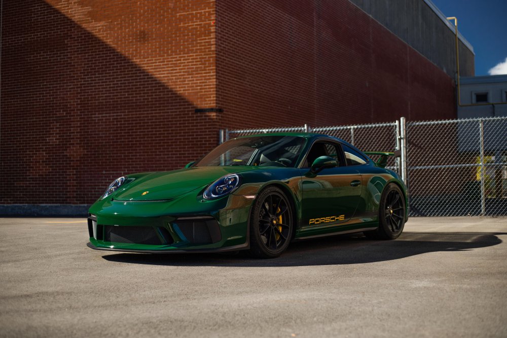 Porshe 911 Green