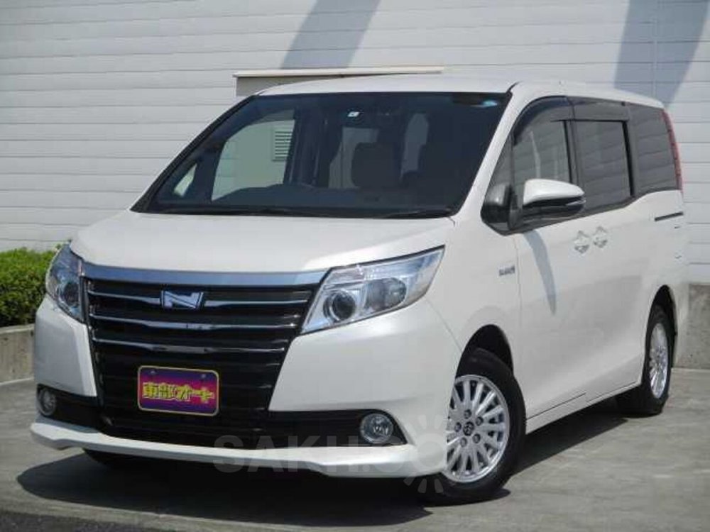 Toyota Noah III (r80)