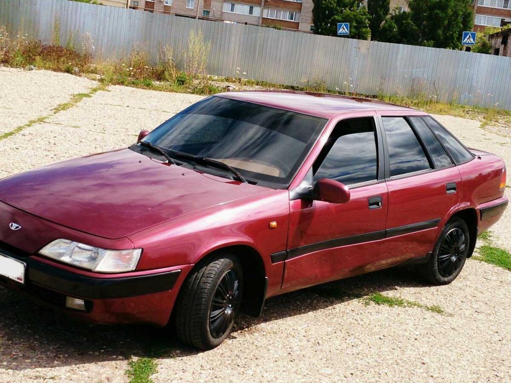 Daewoo espero зеленая