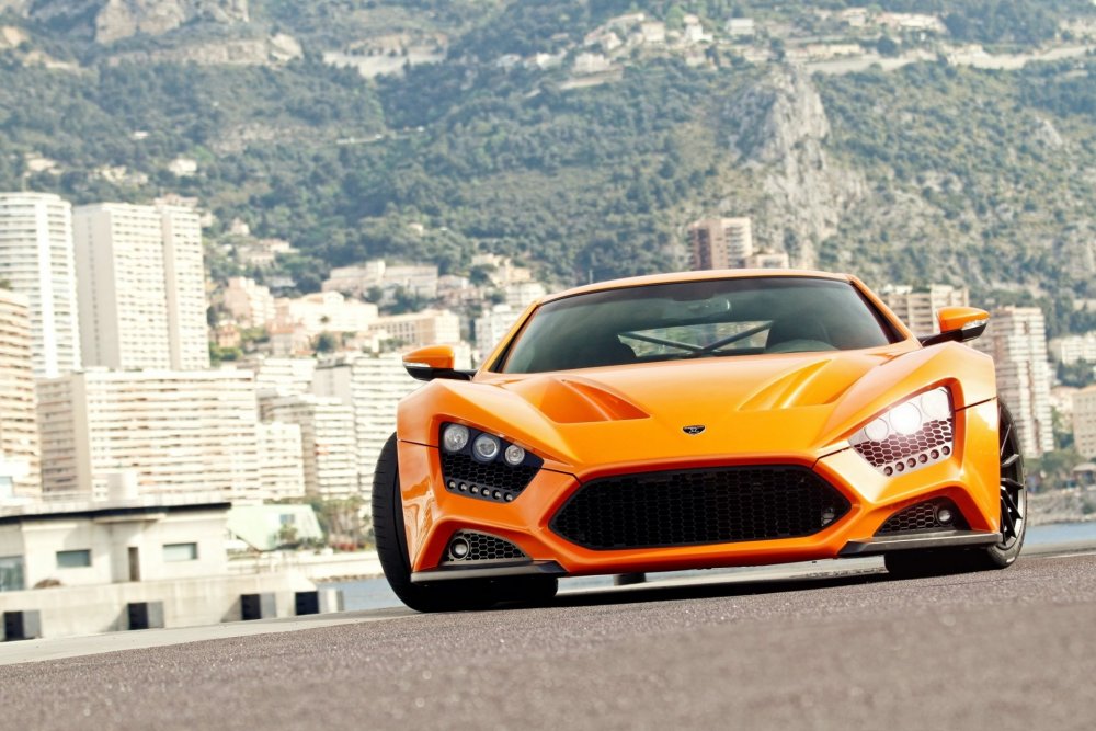 Автомобиль Zenvo st1