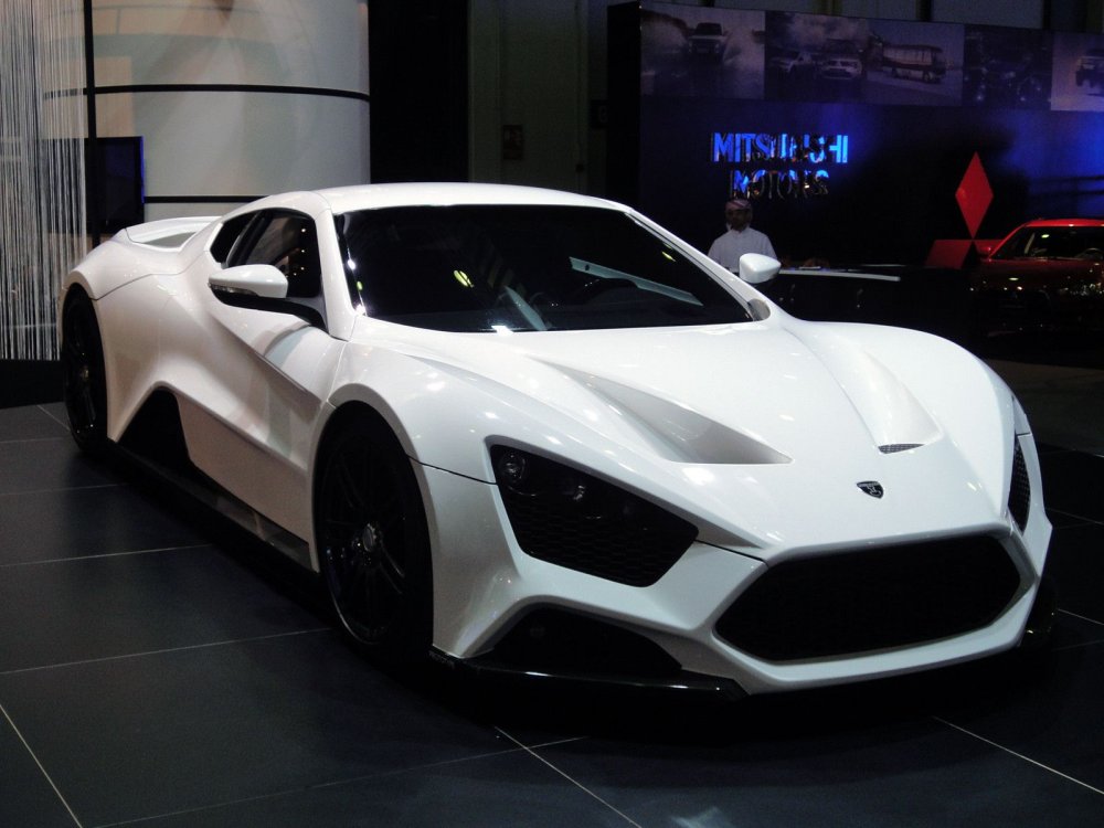 Автомобиль Zenvo st1