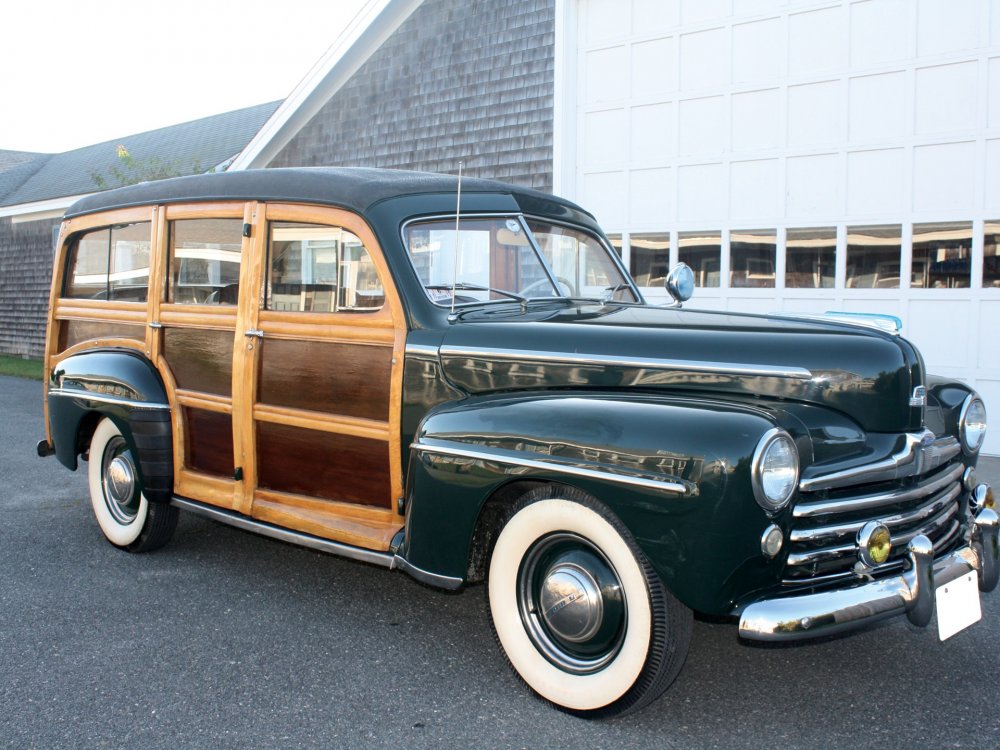 Ford super Deluxe Station Wagon