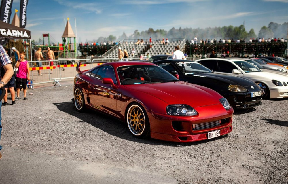 Toyota Supra 2003