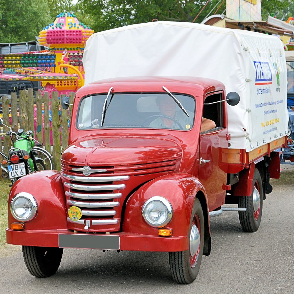 Грузовик в50л