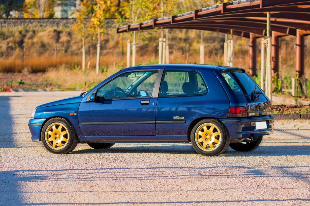 Renault Clio Williams Wallpaper