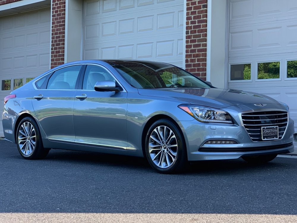 Hyundai Genesis 2016