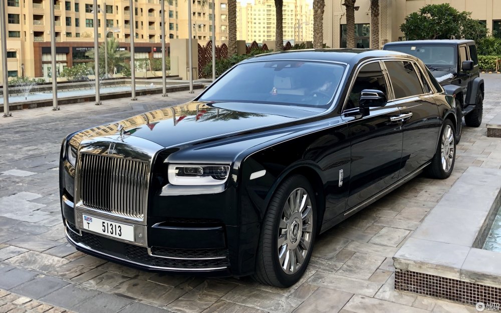 Rolls Royce Phantom 8 белый