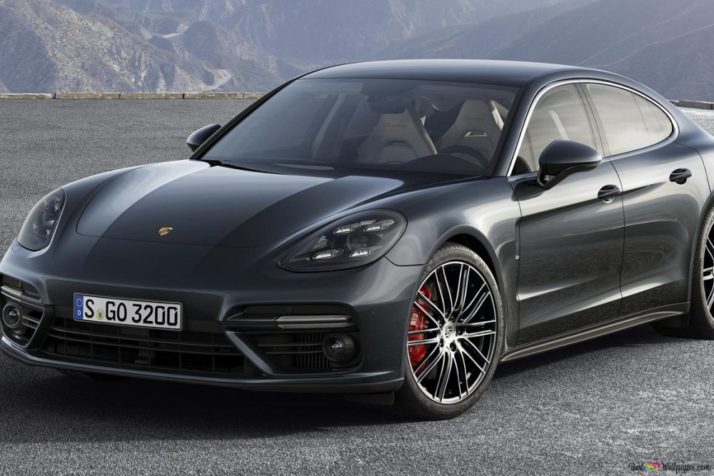 Porsche Panamera 2022