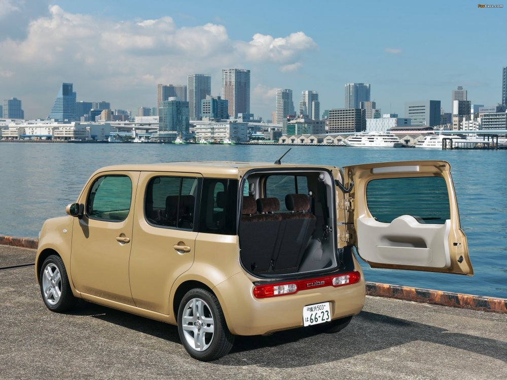 Nissan Cube z12