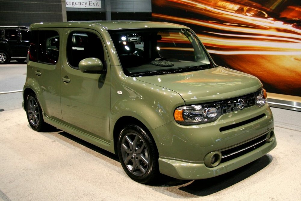 Nissan Cube z13