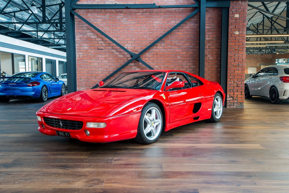 Ferrari f355 Berlinetta stance