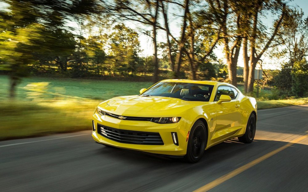 Chevrolet Camaro 2012 золото