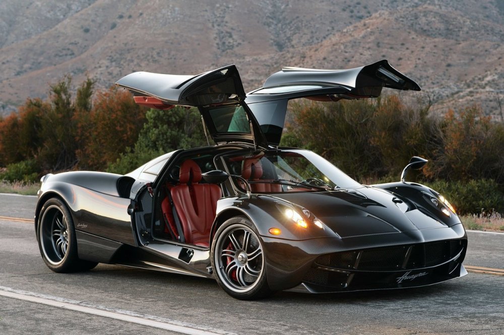 Ламборджини Huayra Pagani