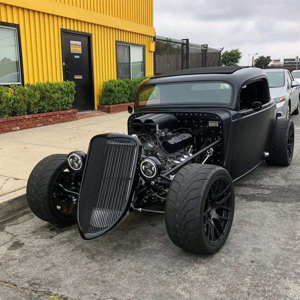 35 Ford rat Rod