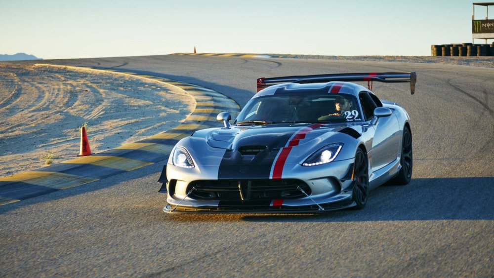 Dodge Viper GTS-R