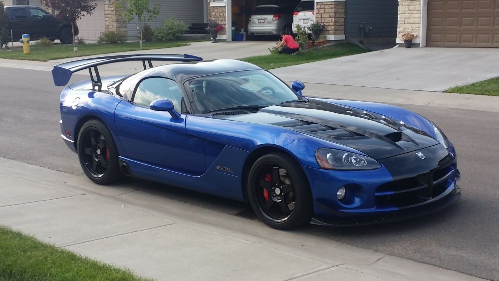 Dodge Viper Race car