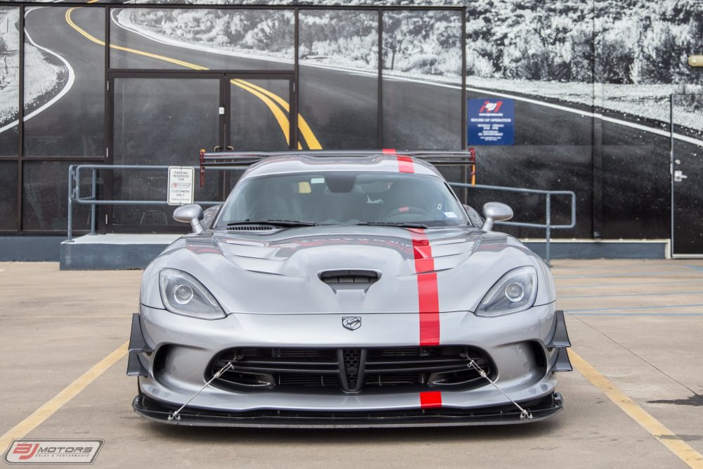 Dodge Viper ACR 2016