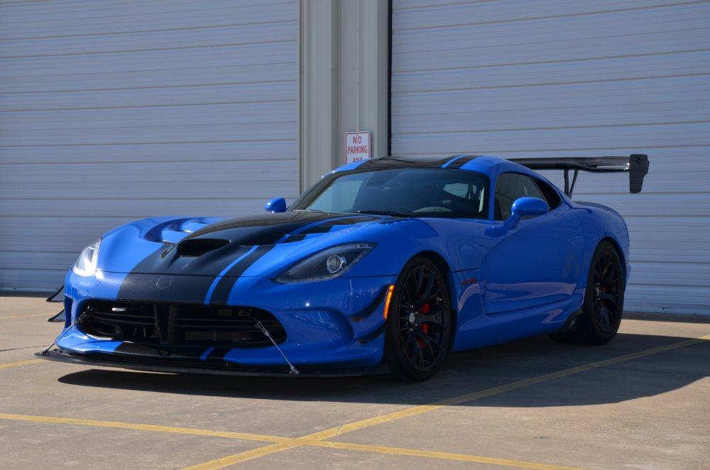 Dodge Viper ACR