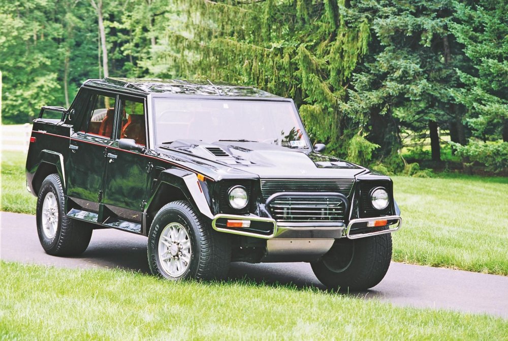 Lamborghini lm001