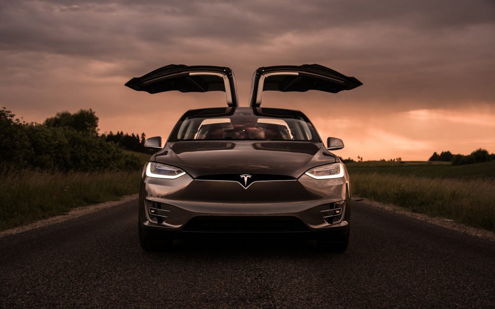 Электромобиль Tesla model x