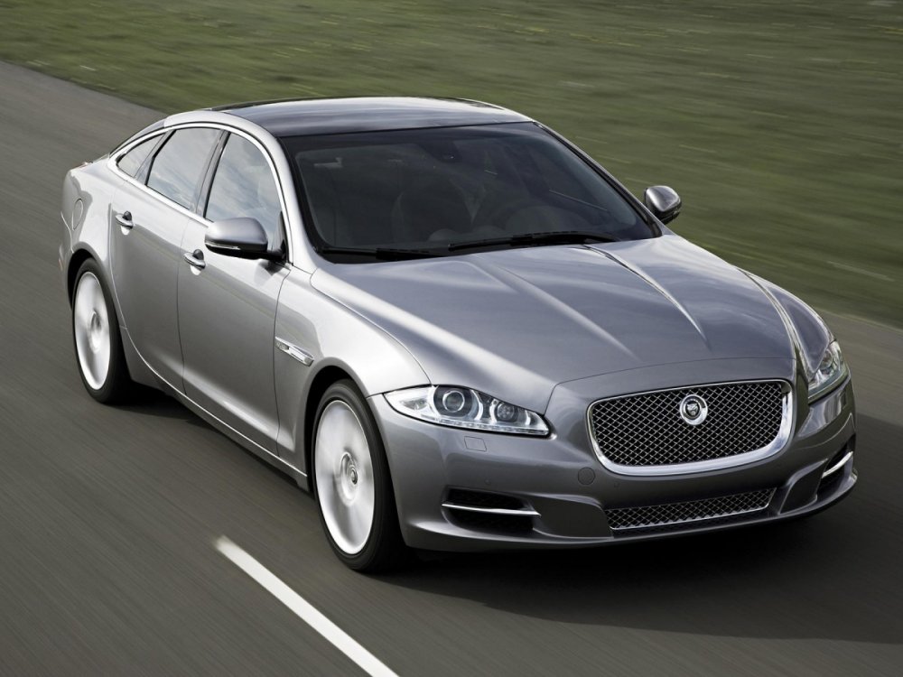 Jaguar XJ x351