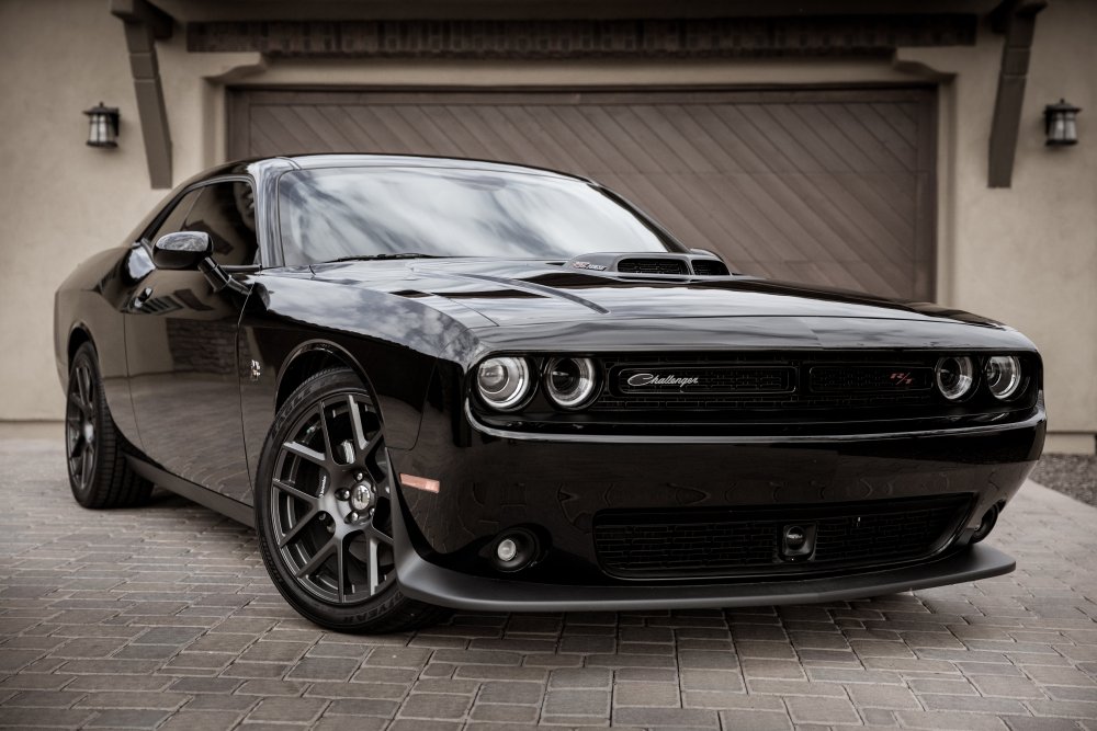 Dodge Challenger 2011 чёрный