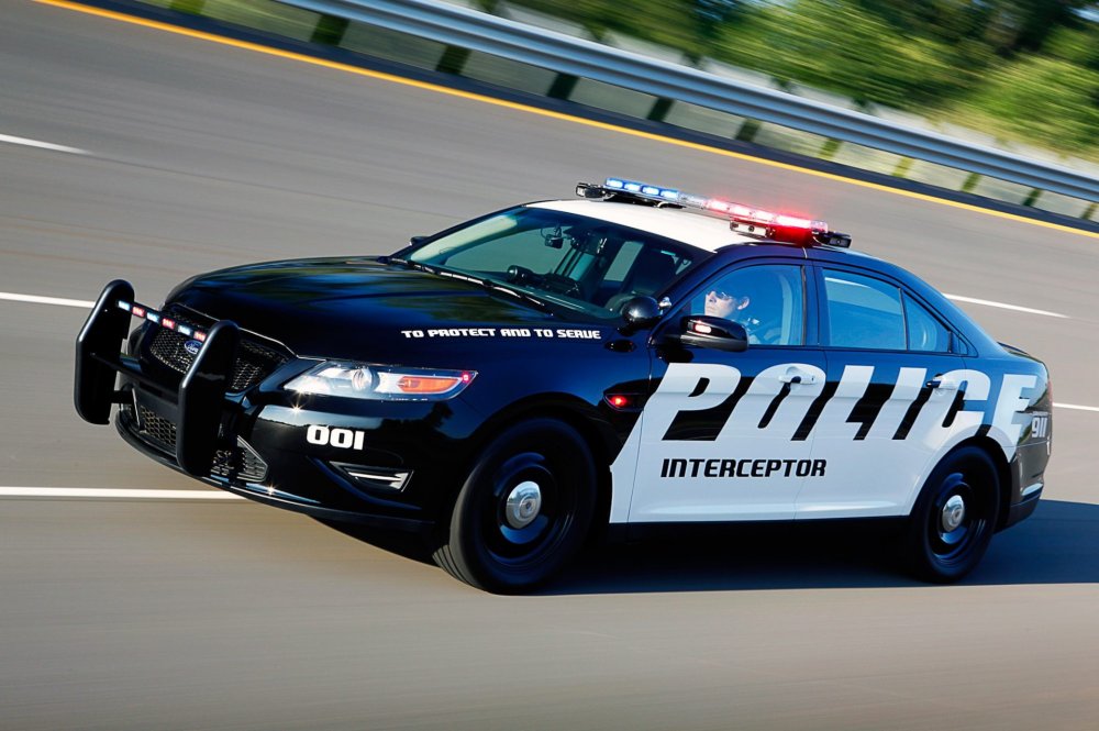 Форд Police Interceptor седан