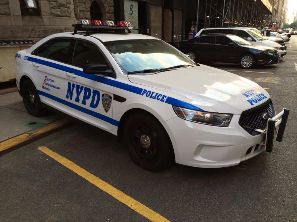 Dodge Charger 2020 NYPD