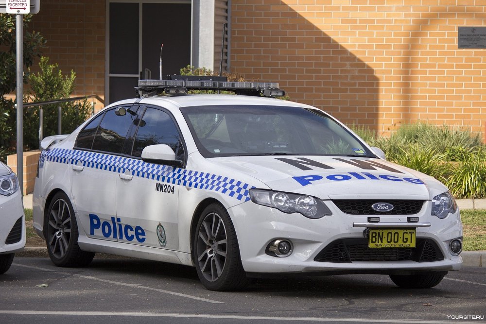 Ford Falcon 2016 Police