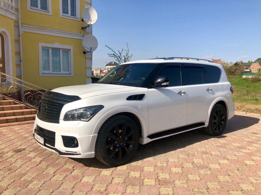 Infiniti qx56 2011