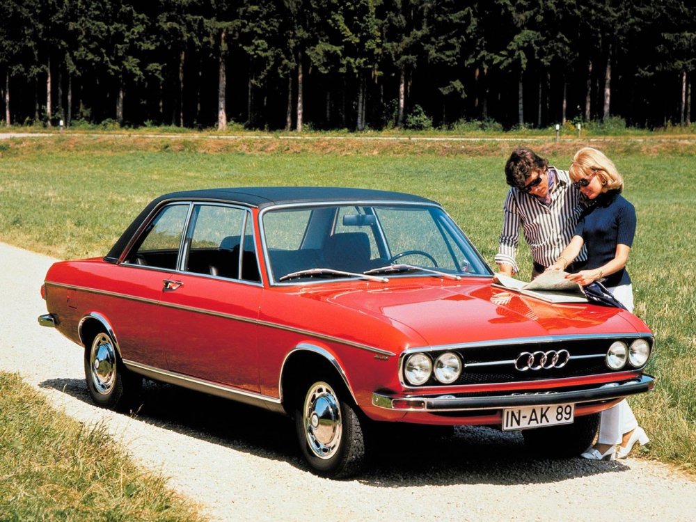 Audi 100 c1