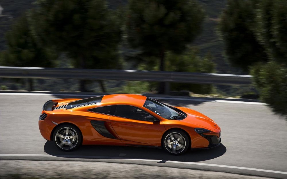 MCLAREN 650s