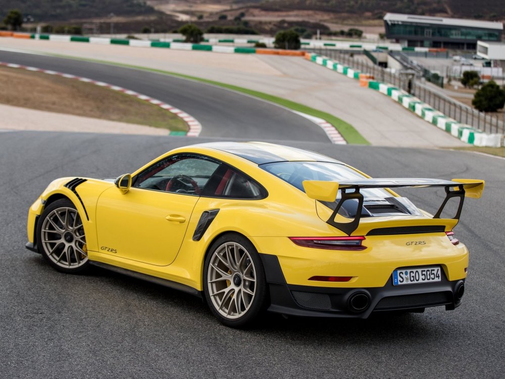 Porsche 911 gt2 RS 2017