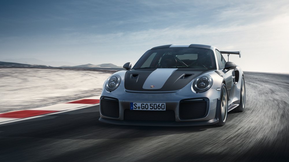 Porsche 911 gt2 RS 2021