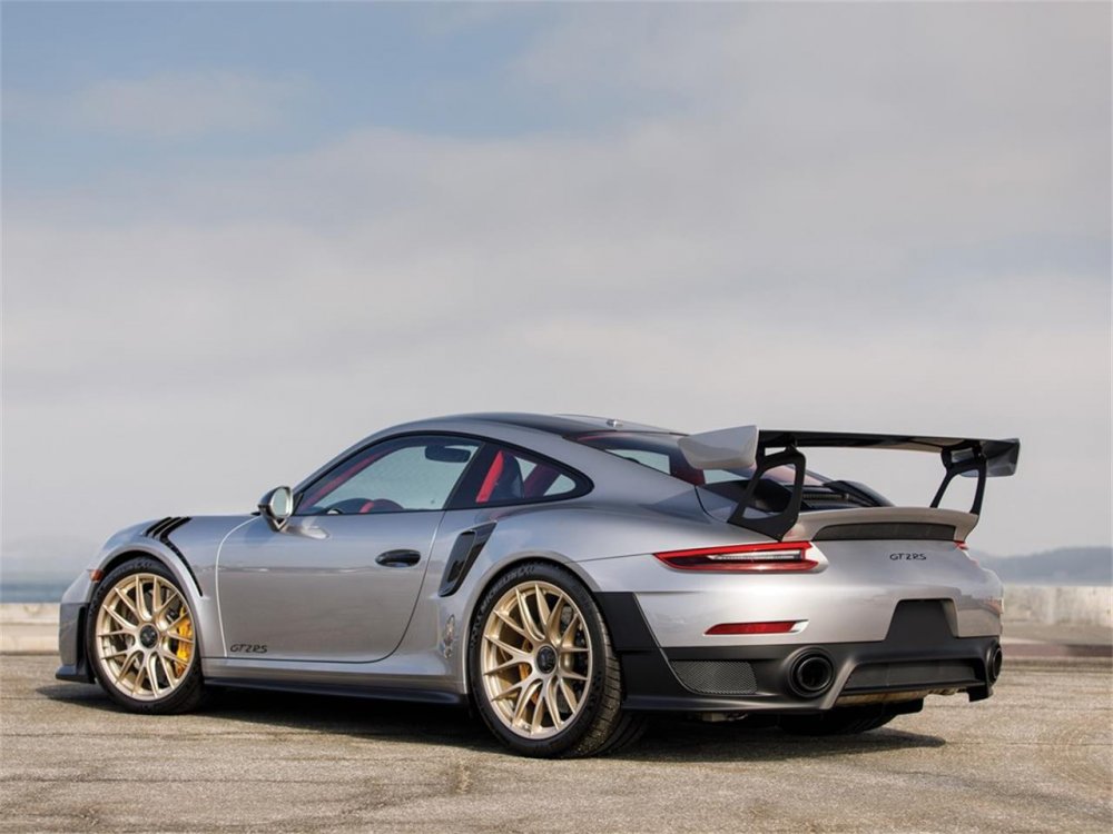 Porsche 911 gt2 RS 2022