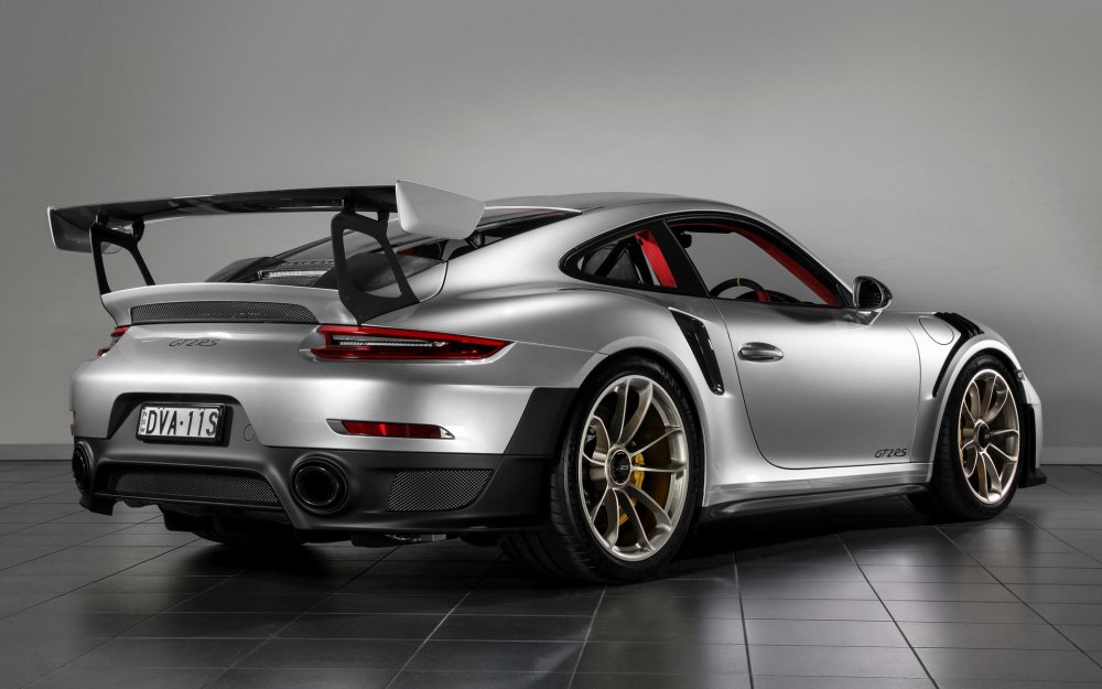 Порше 911 турбо s gt2 RS